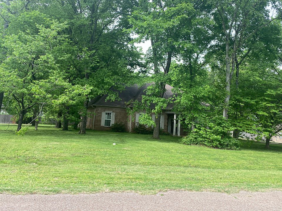 1st image of 8600 Saddlecreek Dr