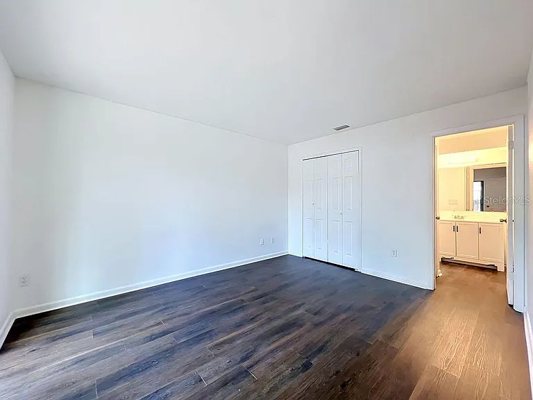 5214 2nd St — Photo 36