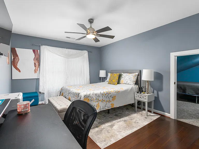 305 Lucas Park Dr — Photo 22
