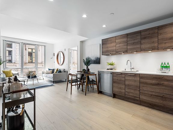 3rd image of 1075 Market St Unit 413