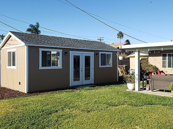 288 sq ft studio (2021)