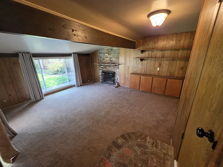 Merrywood Dr — Photo 12