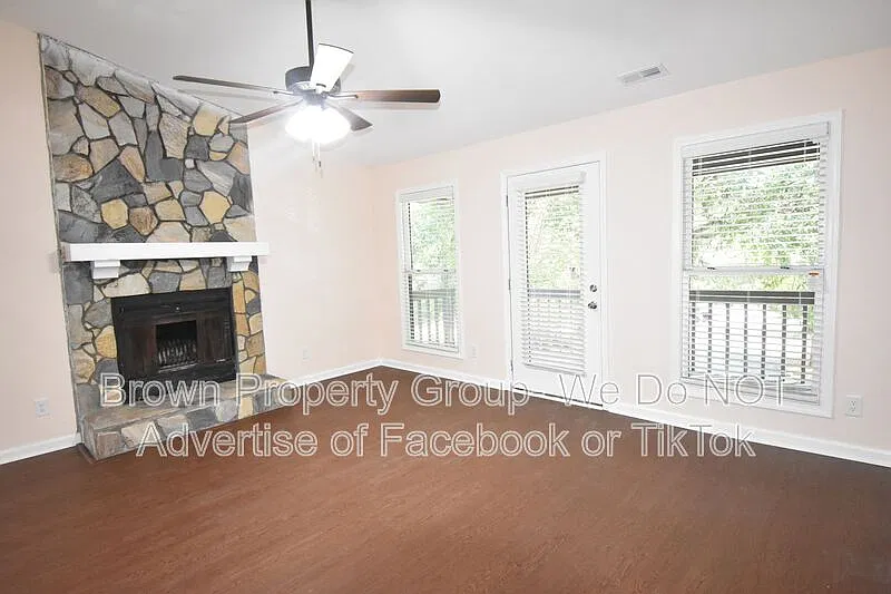 1816 Tryon Dr #5