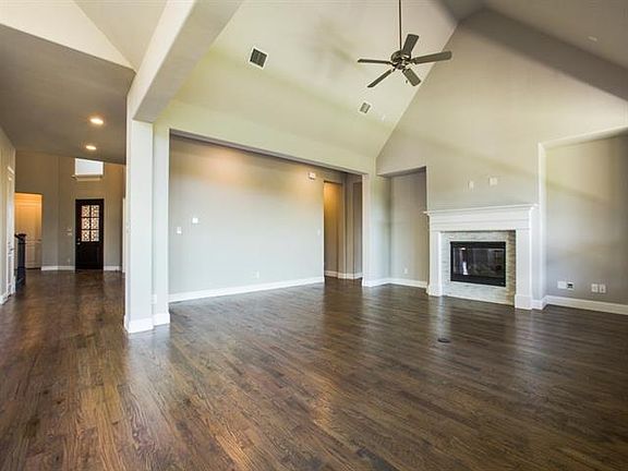 5th image of 2502 Kermit Dr