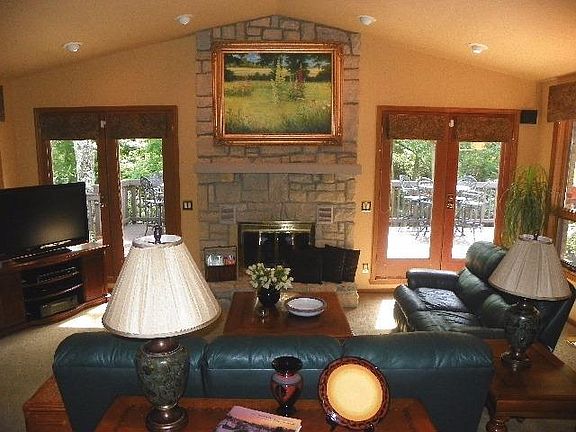 4th image of 6399 Oakcreek Dr
