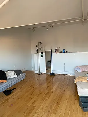 Rented by Chana Ofek, LREB | media 44