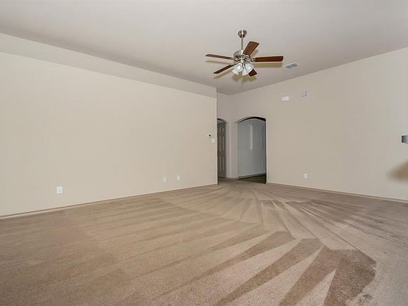 5th image of 3724 Mossbrook Dr