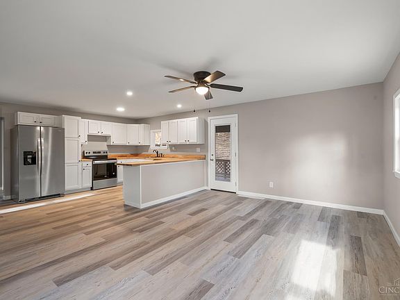 3rd image of 9248 Link Rd