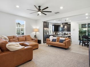 1586 Parkside Way, Roseville, CA 95747