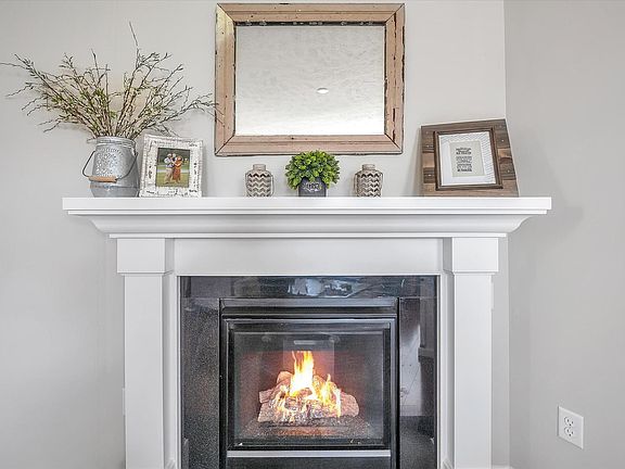 5th image of 6190 N Pointe Dr
