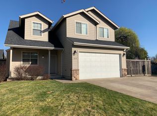 1019 Gas Lamp St, Eugene, OR 97402