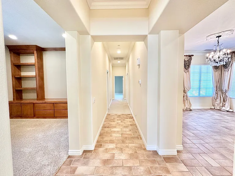 933 Highland Park — Photo 49