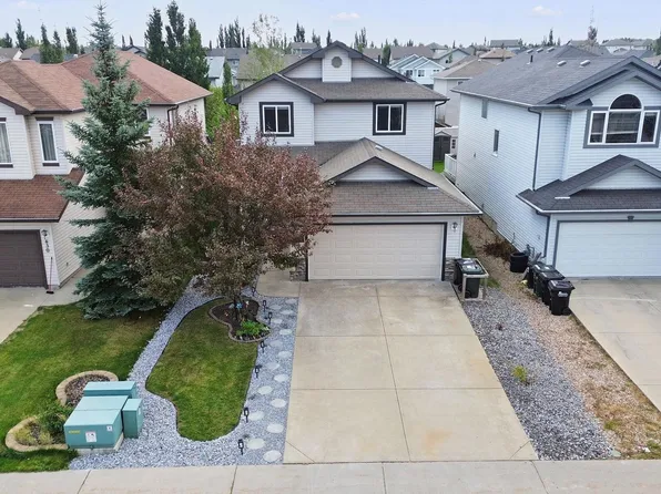 628 Foxtail Ln, Strathcona County, AB T8A 4P2