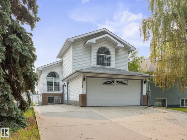 10109 80th St NW, Edmonton, AB T6A 3H9