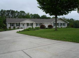 125 Point Rd, Crossville, TN 38571