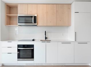 1185 Dupont St #1201, Toronto, ON M6H 0G1