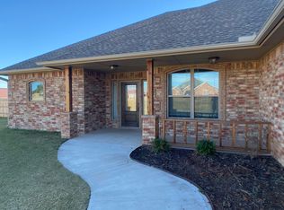 77 NE Simmons Cir, Fletcher, OK 73541
