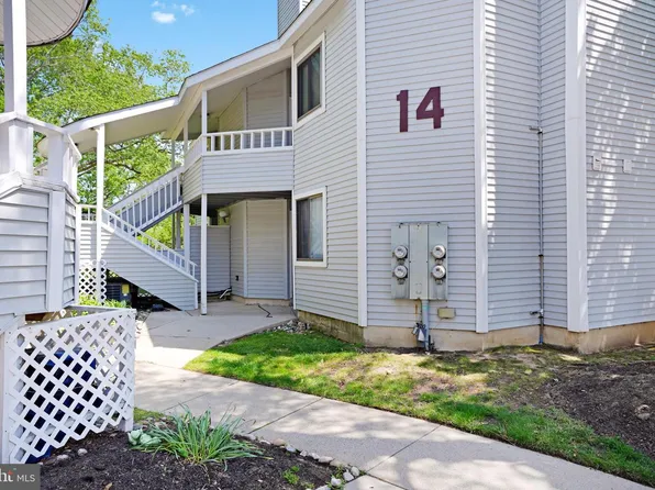 1405 Berwyck Ct, Sicklerville, NJ 08081