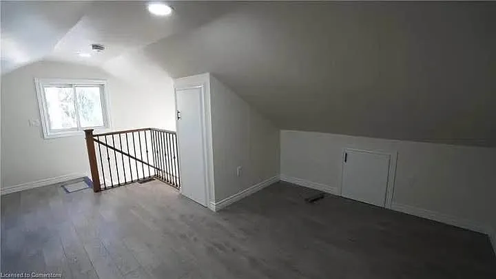 1 bed, 750 sqft, $1,995 — Photo 3