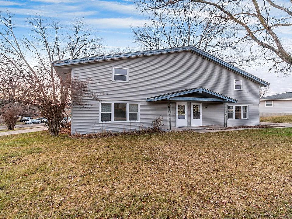1st image of 3156-58 Jacqueline Dr