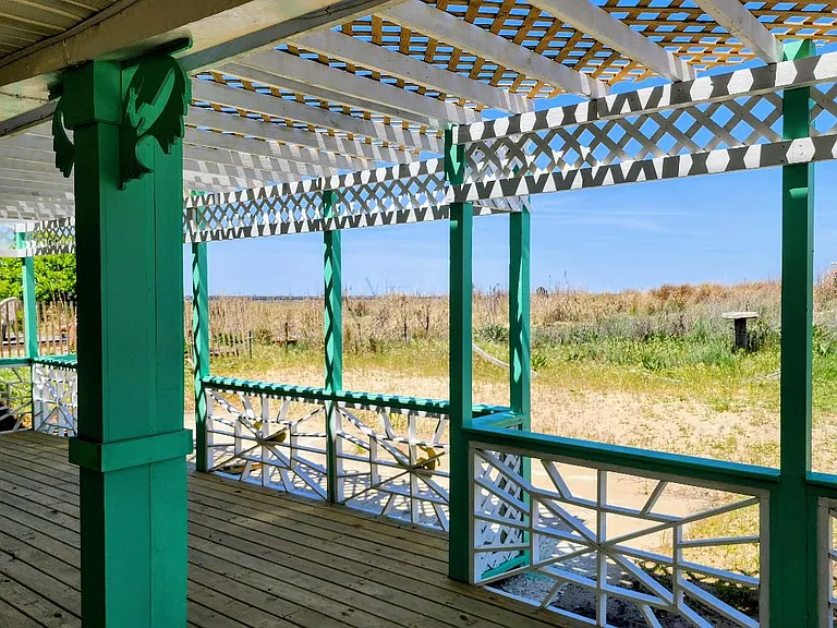 Private 800 Square Foot Beachfront Veranda for Beach Bayfront Apartment Homes