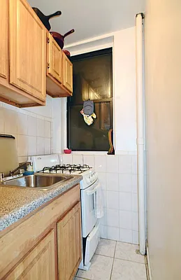 Rented by J Misrahi Realty Corp | media 6