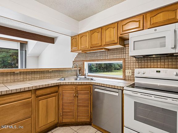 5th image of 6202 LAKE TAHOE Drive #6202