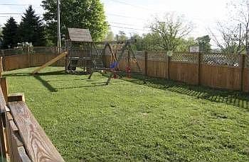 3rd image of 465 School Ln