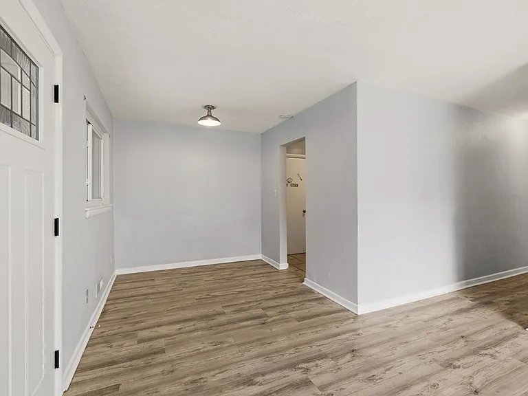 3514 Terry Dr — Photo 4