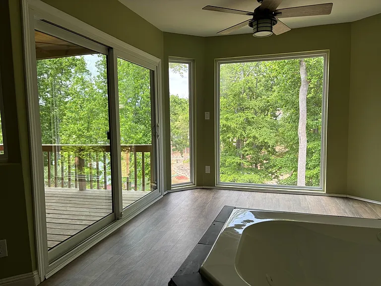 256 Greenbay Rd — Photo 17