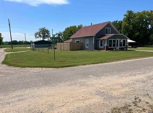 1601 SW 2nd St, Abilene, KS 67410