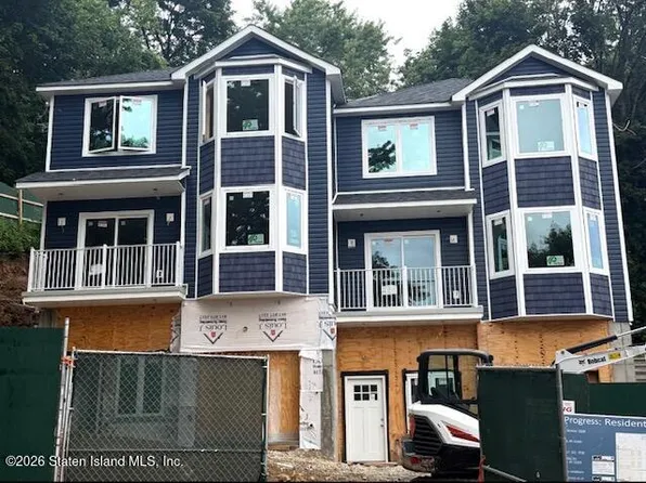 25 Van Tuyl St, Staten Island, NY 10301