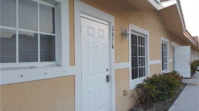 2nd image of 3876 SW 48th Ave