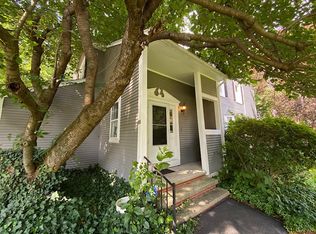 88 Arbor Dr, Providence, RI 02908