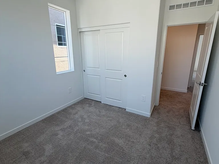 2622 E Hyde Paseo — Photo 44