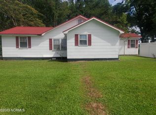 2379 Newlands Rd, Columbia, NC 27925