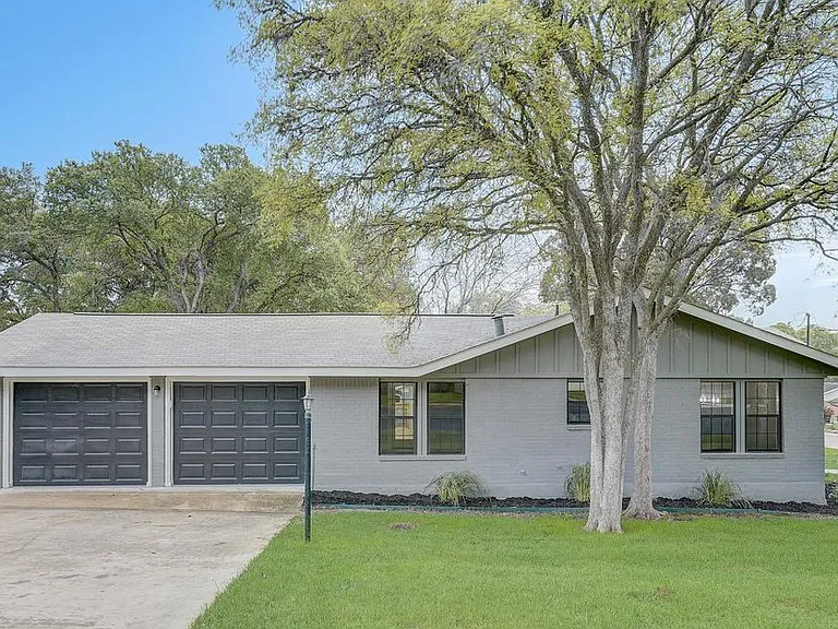 850 Timber Dr — Photo 15