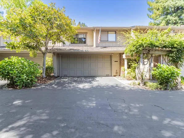 544 Sand Hill Cir, Menlo Park, CA 94025