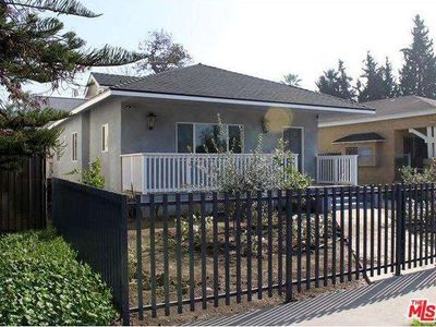 3572 S Budlong Ave, Los Angeles, CA, 90007