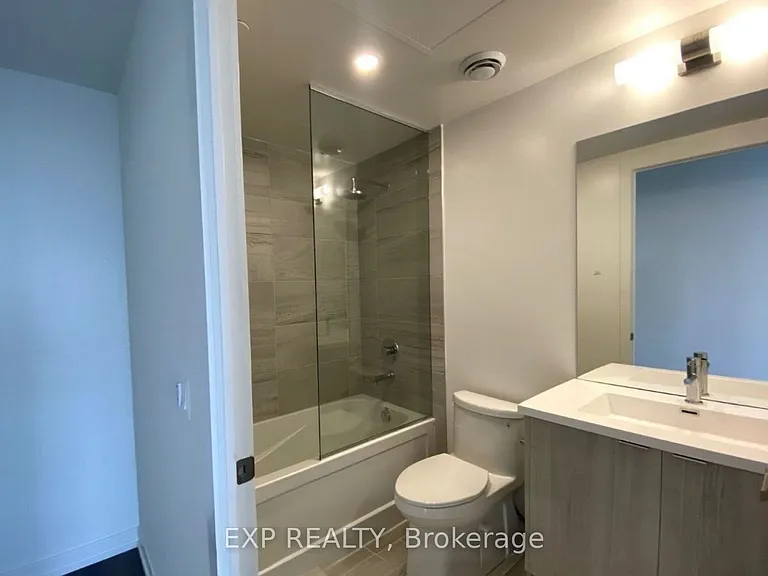 138 Downes St #6706 — Photo 5