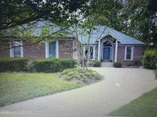8025 Cedar Glen Ln, Louisville, KY 40291