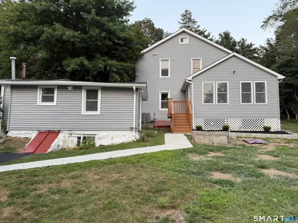 465 James Farm Road, Stratford, CT 06614