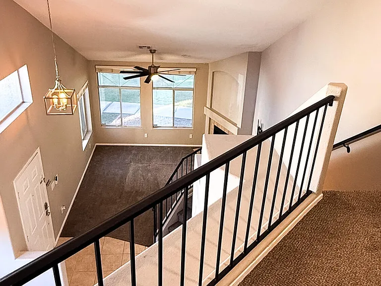 500 N Roosevelt Ave #46 — Photo 16