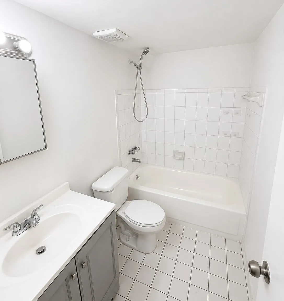 271 NW 177 ST #106 - 106 — Photo 2
