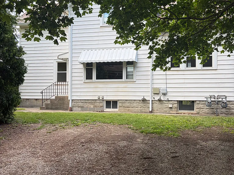 2106 N Wells St — Photo 1