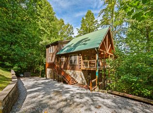 4144 Burning Tree Ln, Sevierville, TN 37862