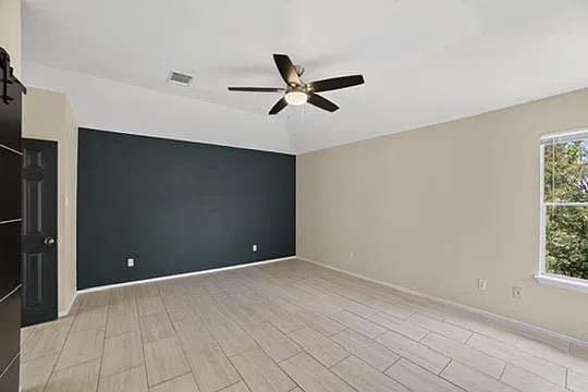 813 Settlement St — Photo 15