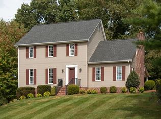 437 Brookhill Dr, Abingdon, VA 24210