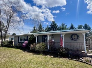 10313 7th St, Oscoda, MI 48750