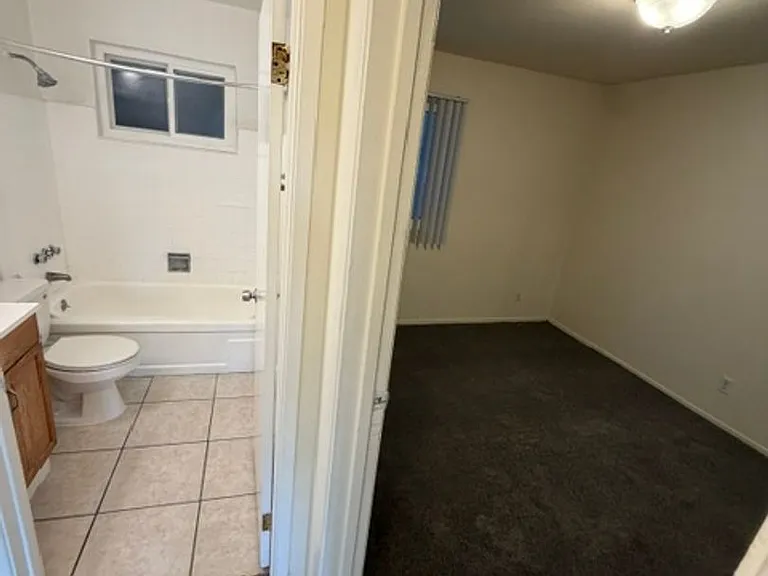 407 Fairmount Ave — Photo 39